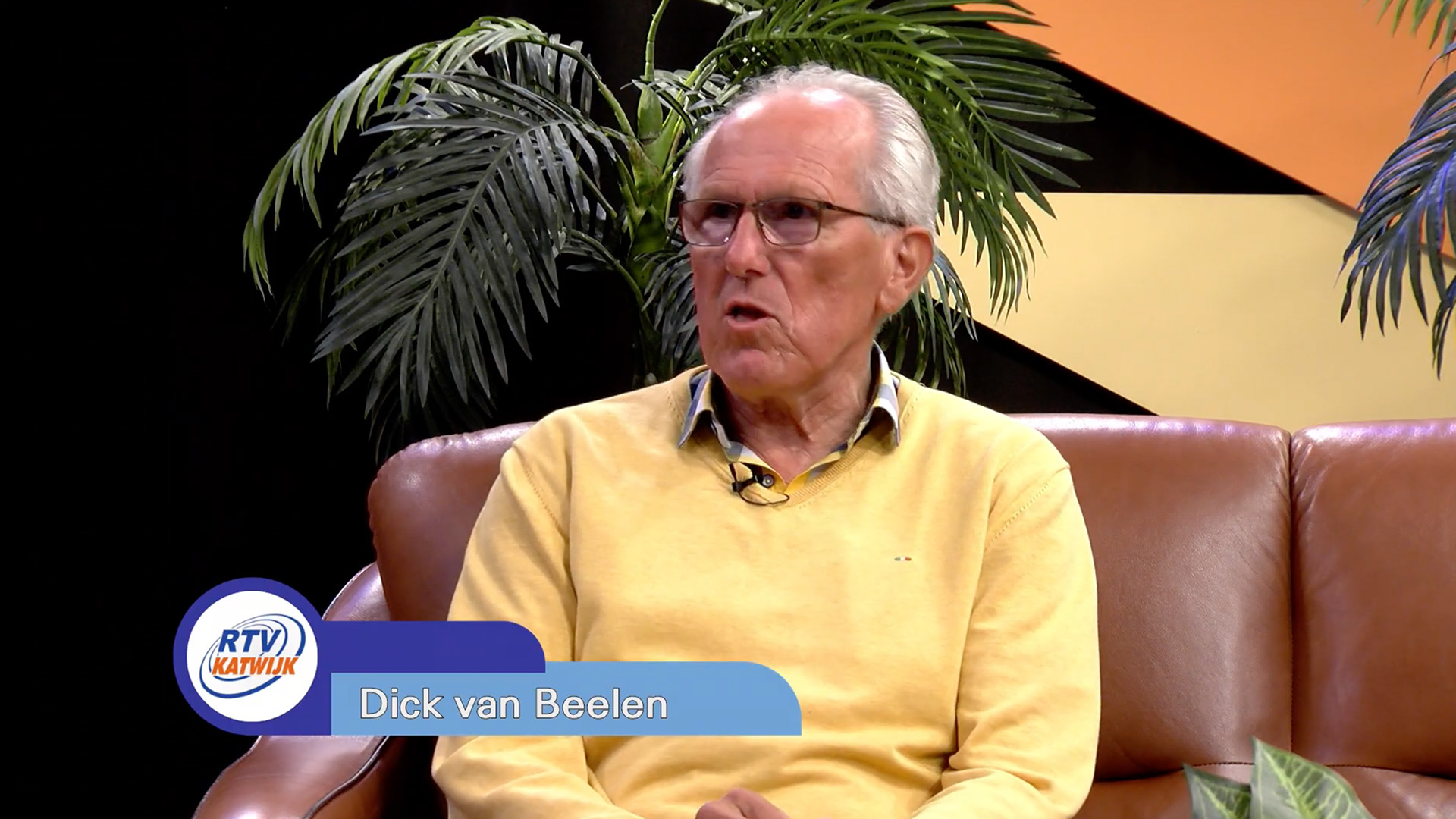 Coördinator Dick van Beelen bij Katwijk Live